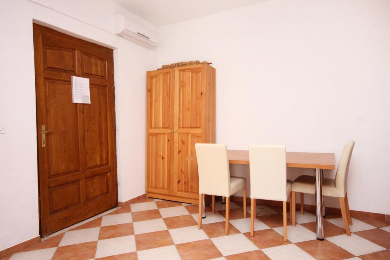 Apartments And Rooms With Parking Space Orebic, Peljesac - 10191 Exterior photo